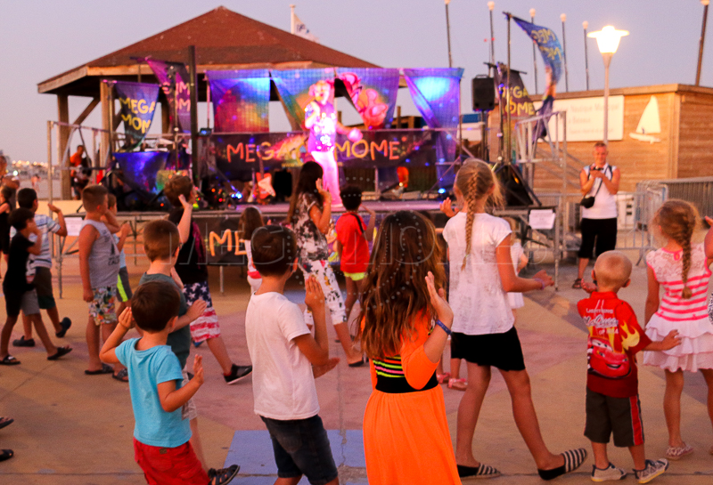 Eté 2019 Bord de Mer Mega Mome Le bal des enfants W-16
