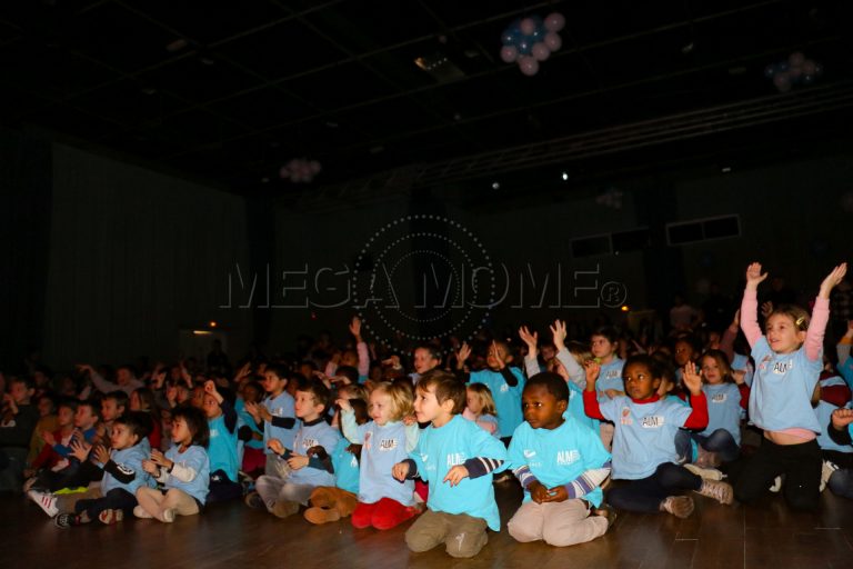 Mega Mome Spectacle theme Droits des enfants-Convention-30 ans-Unicef
