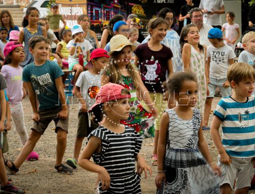 Mega Mome Le plus actuel des Bals pour Enfants