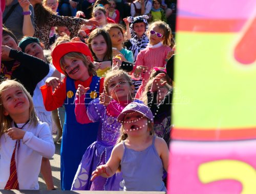 Mega Mome Le plus actuel des Bals pour Enfants