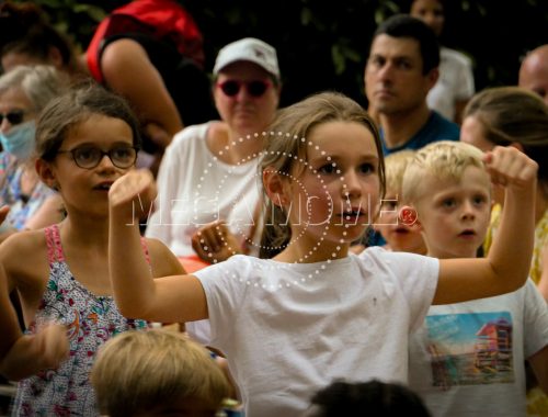 Mega Mome Le plus actuel des Bals pour Enfants