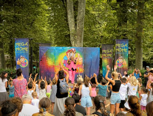 Mega Mome Le plus actuel des Bals pour Enfants