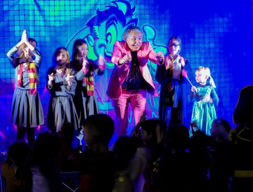 Mega Mome Le plus actuel des Bals pour Enfants
