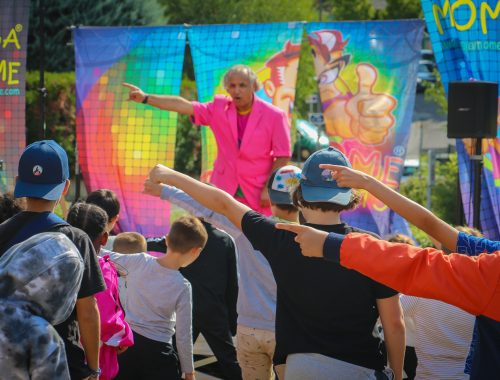 Mega Mome Le plus actuel des Bals pour Enfants