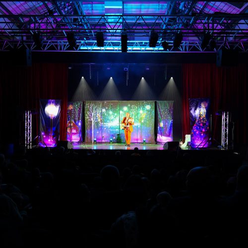 Grands Petits Bonheurs de Noel-Spectacle de Noël-Christmas Tour 2024