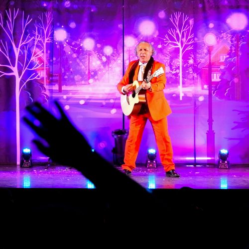 Grands Petits Bonheurs de Noel-Spectacle de Noël-Christmas Tour 2024